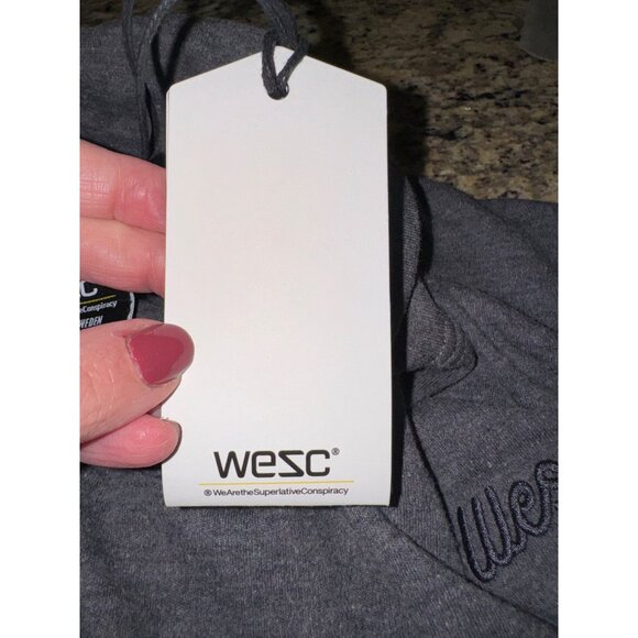 NWT Wesc Unisex Long Sleeve Turtleneck Soft Jersey Top Grey Athleisure Outdoors - Picture 10 of 10
